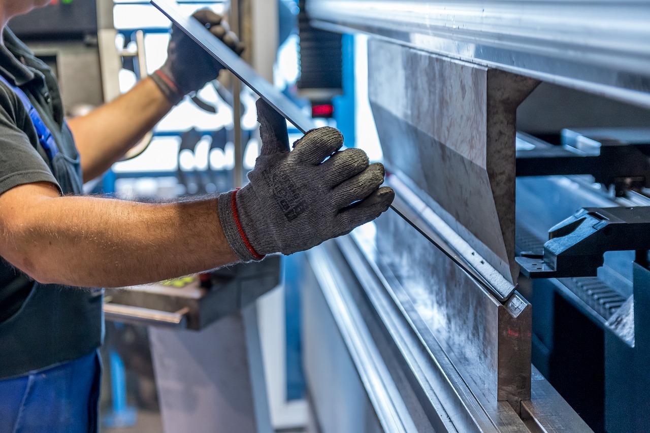 L'impresa e le lamiere industriali